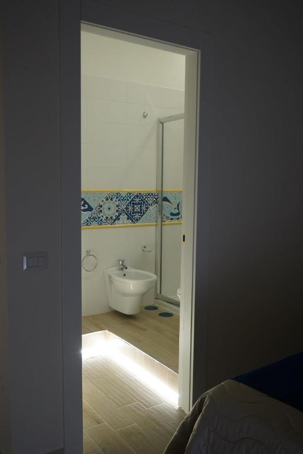 Bed & Breakfast Frebi's - Napoli